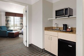 La Quinta Inn & Suites by Wyndham Bakersfield North