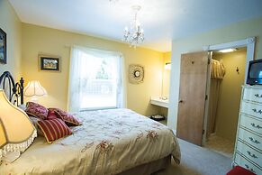 Woodstock Inn B&B