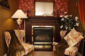 Woodstock Inn B&B