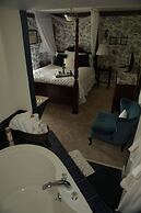 Woodstock Inn B&B