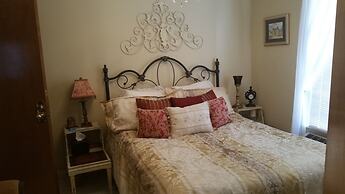 Woodstock Inn B&B