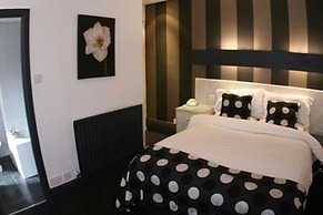 Inn On The Prom Hotel