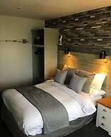 Inn On The Prom Hotel