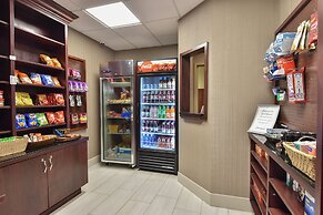 Holiday Inn Express and Suites Springfield Medical District by IHG