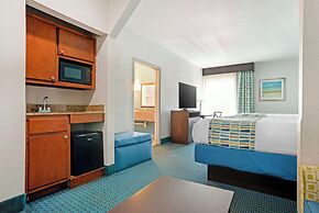 Best Western Plus Blue Angel Inn