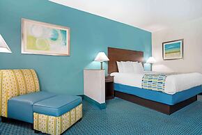 Best Western Plus Blue Angel Inn