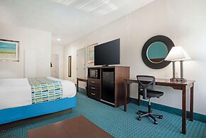 Best Western Plus Blue Angel Inn