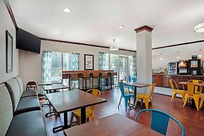 Best Western Plus Blue Angel Inn