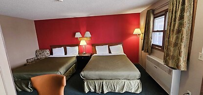 Colonial Inn Dyersville