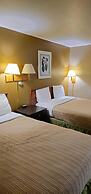 Colonial Inn Dyersville