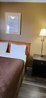 Colonial Inn Dyersville