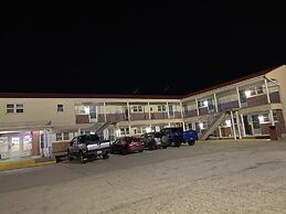 Colonial Inn Dyersville