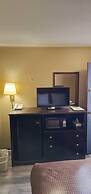 Colonial Inn Dyersville