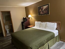 Colonial Inn Dyersville