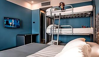 Business Hotel