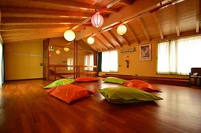 Business Hotel