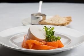 Holiday Inn Dumfries by IHG