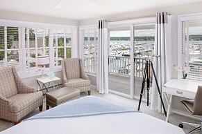 Inn at Harbor Hill Marina