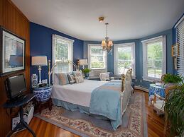 Fairlawn Inn