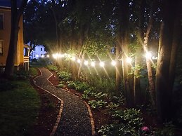 Fairlawn Inn