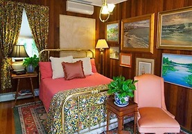 Fairlawn Inn