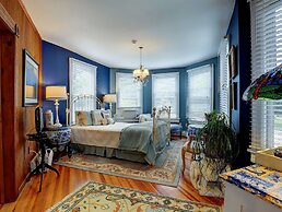 Fairlawn Inn