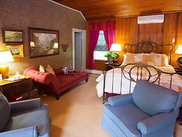 Fairlawn Inn