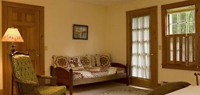 Arlington's West Mountain Inn