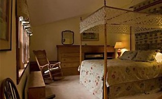 Arlington's West Mountain Inn