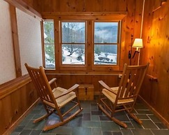 Arlington's West Mountain Inn