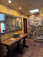 Avila La Fonda Hotel