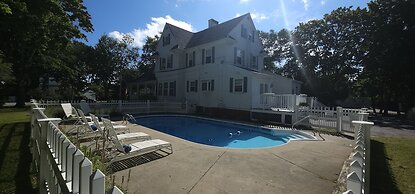 Old Orchard Beach Inn