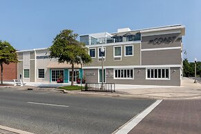 Coast Rehoboth Beach, Tapestry Collection by Hilton