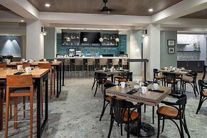 Coast Rehoboth Beach, Tapestry Collection by Hilton