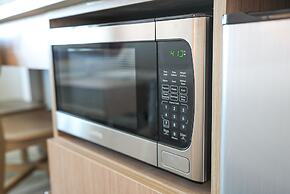 Spray Beach Oceanfront Hotel