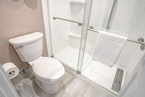 Spray Beach Oceanfront Hotel