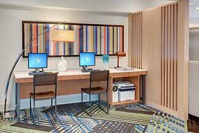 Holiday Inn Express Hotel & Suites West Long Branch by IHG