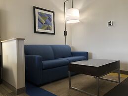 Holiday Inn Express and Suites Newton by IHG
