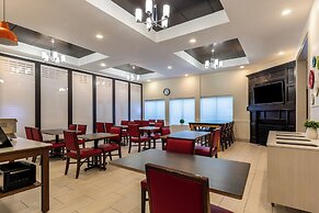 Holiday Inn Express and Suites Newton by IHG