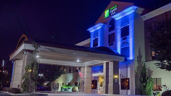 Holiday Inn Express and Suites Newton by IHG