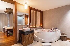 Hyatt Regency Bangkok Suvarnabhumi Airport