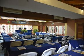 Hotel Club Du Lac Tanganyika