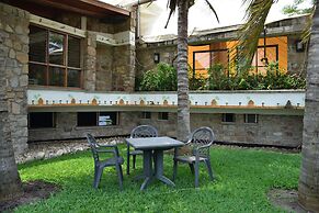 Hotel Club Du Lac Tanganyika