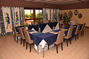 Hotel Club Du Lac Tanganyika