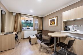 Gallery Residence & Hotel