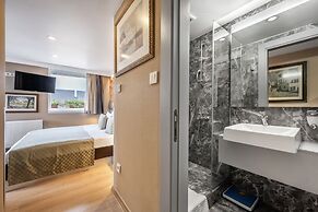 Gallery Residence & Hotel