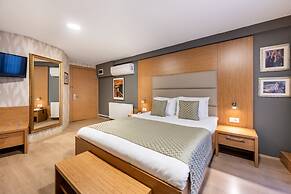 Gallery Residence & Hotel