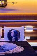 Gallery Residence & Hotel