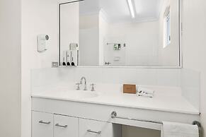 Park Regis Anchorage