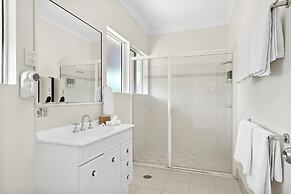 Park Regis Anchorage